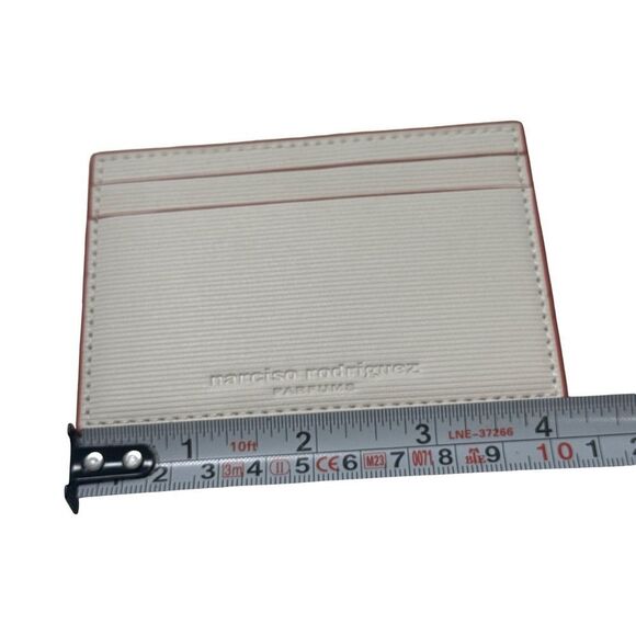 Narciso Rodriguez White Card Holder - Picture 5 of 7